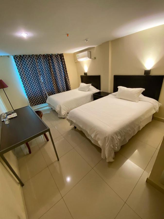 Hotel F Sur Inn Давид Экстерьер фото
