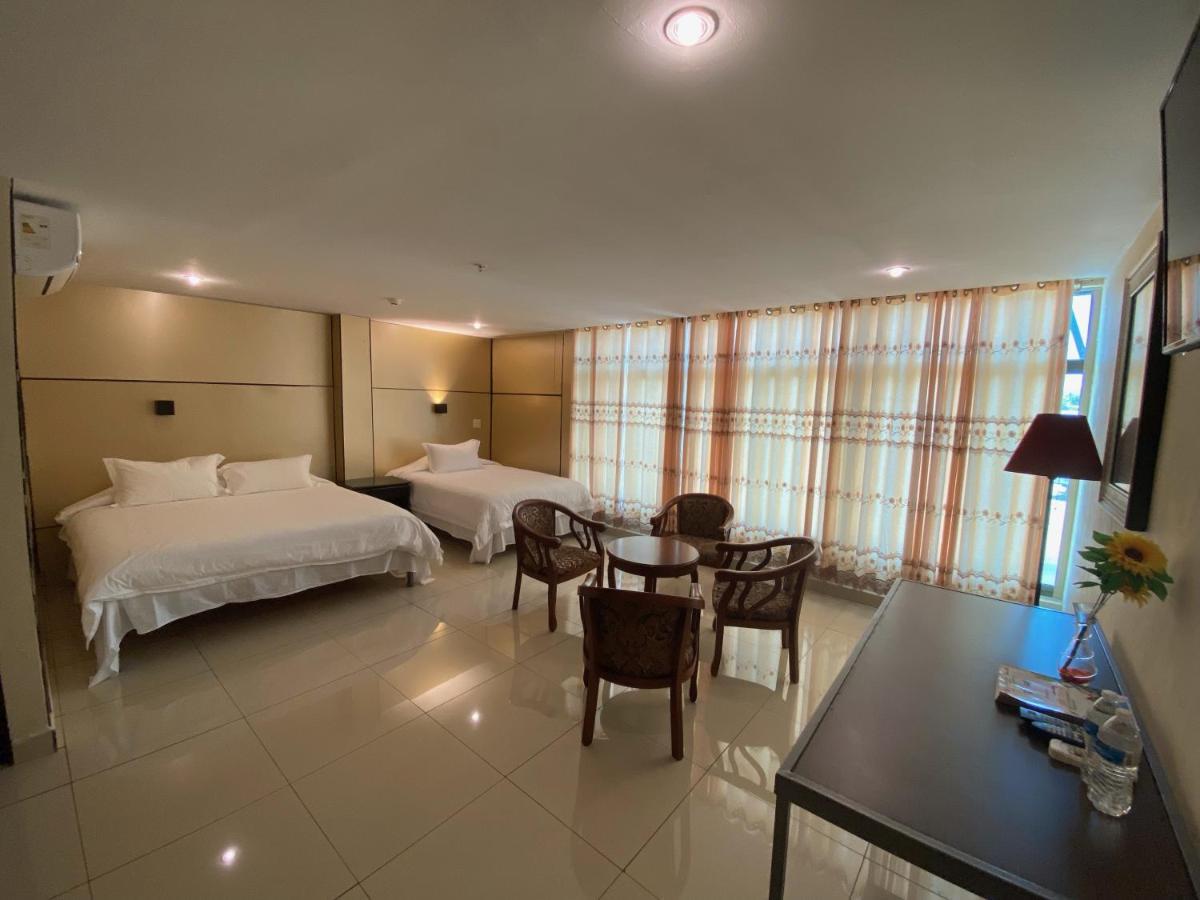 Hotel F Sur Inn Давид Экстерьер фото